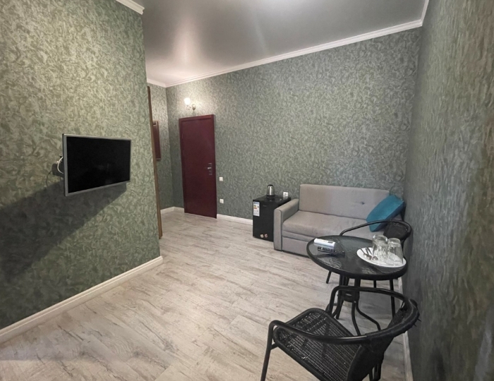 4-мест. 2-комн. люкс - Отель «Фридом-Пицунда»